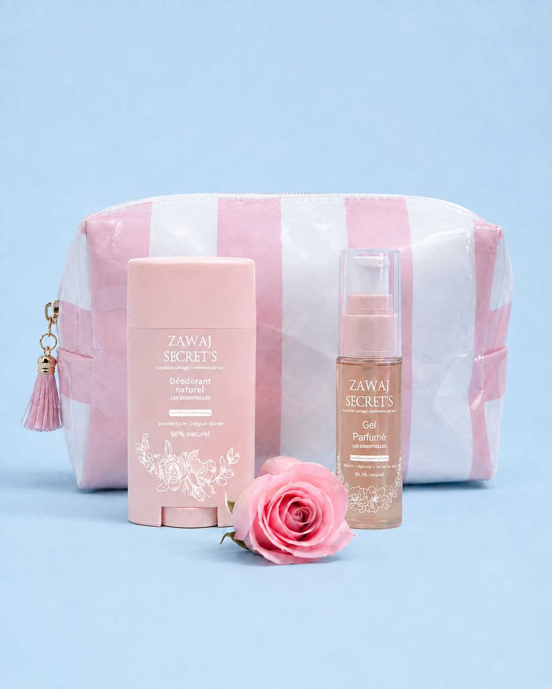Duo déodorant gel Zawaj Secret's à impression blanche avec trousse sur fond bleu ciel
